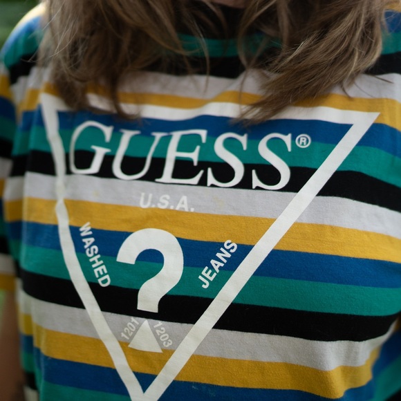 Authentic GUESS crop striped tee - Picture 5 of 7
